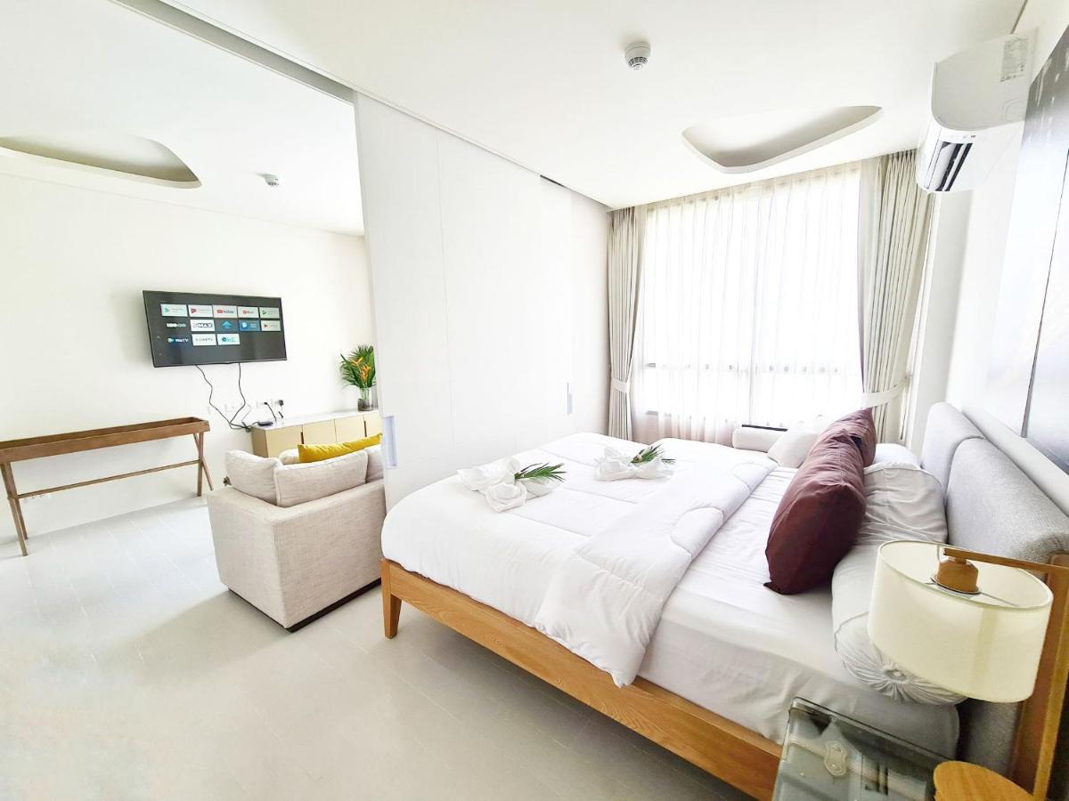 Hua Hin Veranda Beachfront Living Exterior photo